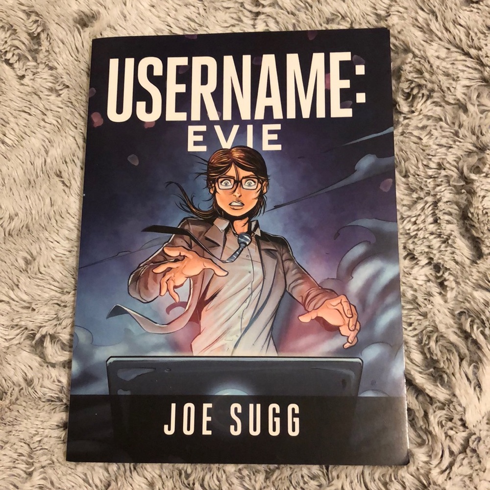 *YouTuber Book* Username: Evie by Joe Sugg
